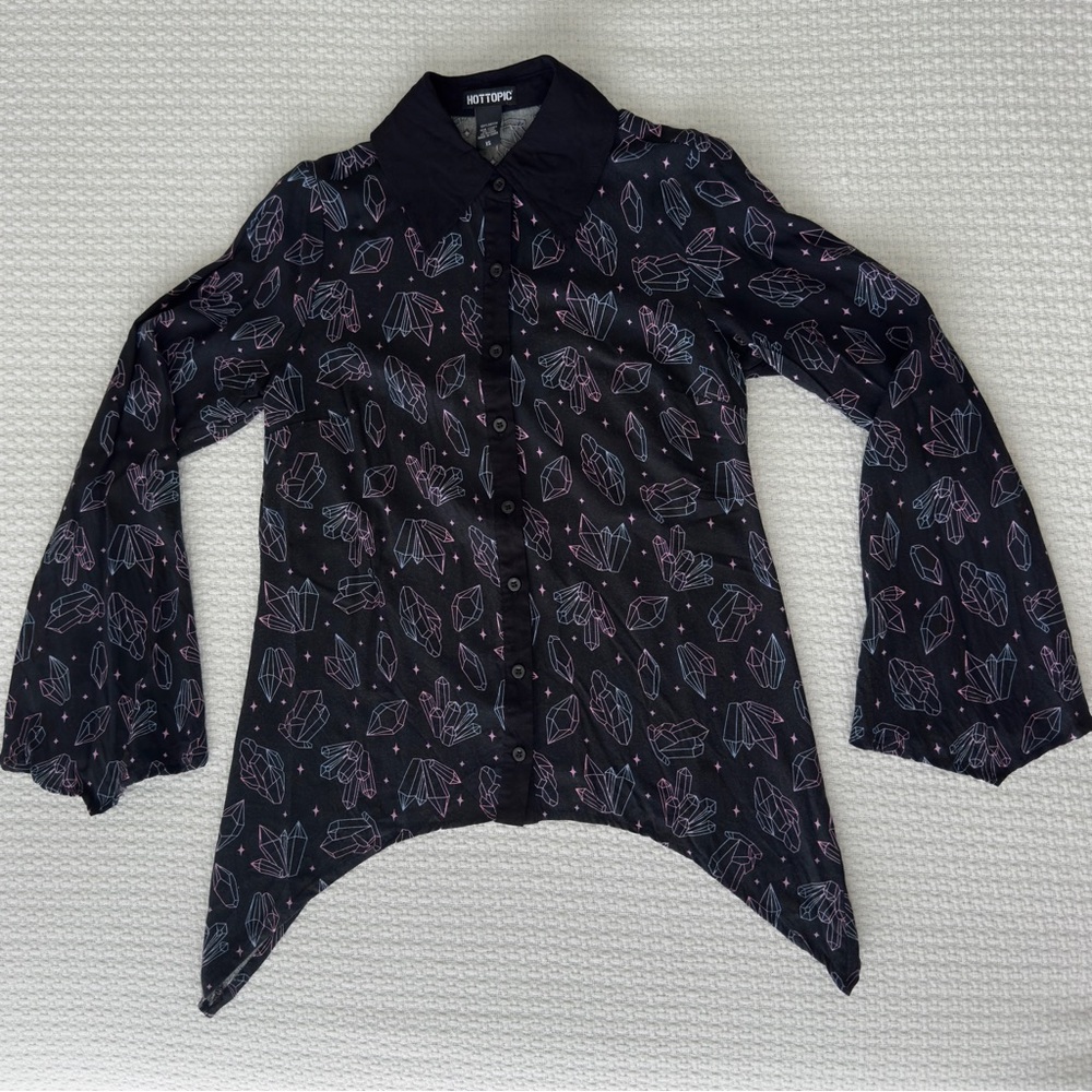 Hot Topic Black Crystal Print Shark Bite Button Down Shirt womens XS